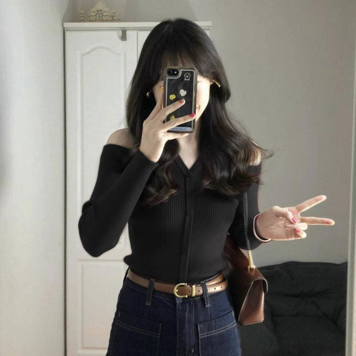 Picture of Polo Collar Knitted Cardigan Red Base Shirt Women's Autumn and Winter Western-style Fur Inner Sweater Hanging Neck Shoulder Top