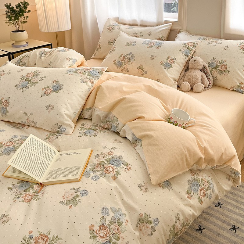 Picture of 2025 New Spring & Fall 60 Small Floral Cotton Four-Piece Set Ins Style Pure Cotton Dormitory Bed Bed Sheets Quilt Cover Three-Piece Set