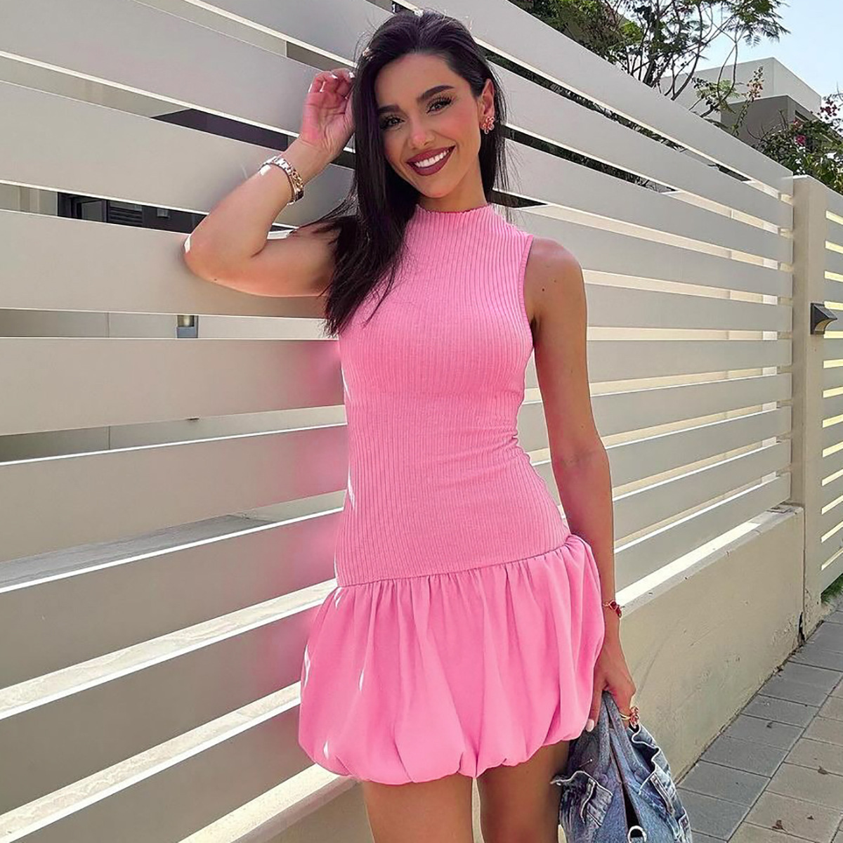 European and American women's 2024 summer new fashion sexy back hollow slim stitching pleated dress women wholesale
