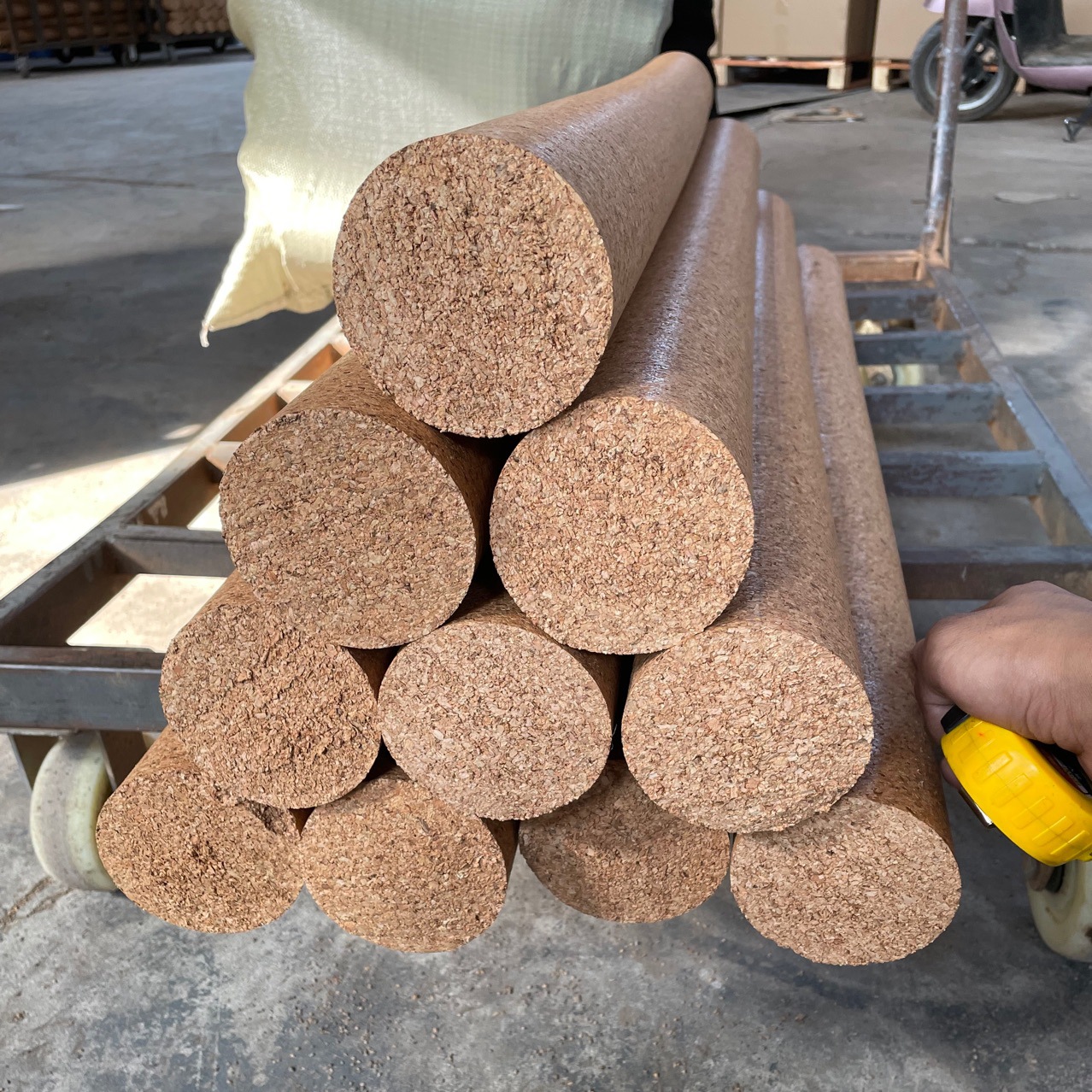 Factory Cork yoga stick thick and fine particles cork stick climbing pet landscaping sports stick can be used as Cork ball cork stopper