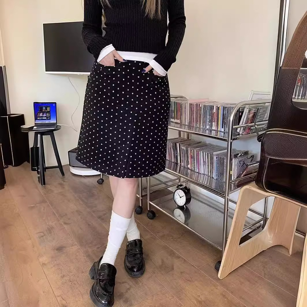 Retro PolkA Dot Skirt Women's Summer Design Slit A-line Skirt SmAll Slim High WAist Hip Skirt ins