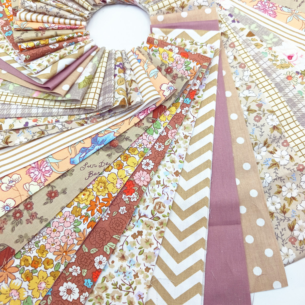 Picture of Cross-Border New Long Strip Pure Cotton Fabric Jelly Roll All-Cotton Small Clear Floral Long Strip Quilted Splicing Craft Fabric