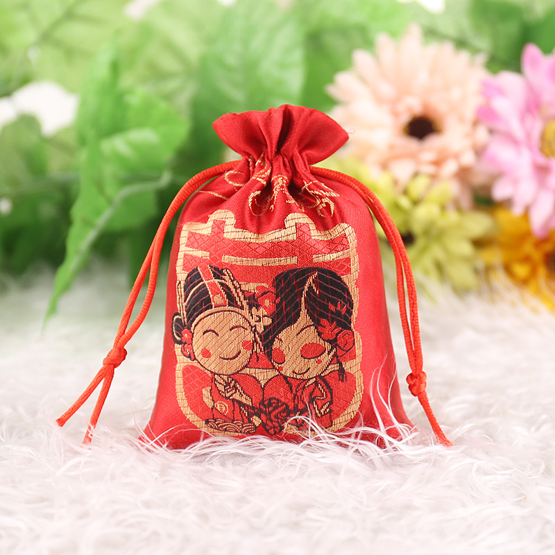 Picture of Wedding supplies wholesale brocade wedding candy bag wedding candy box wedding candy bag gift bag non