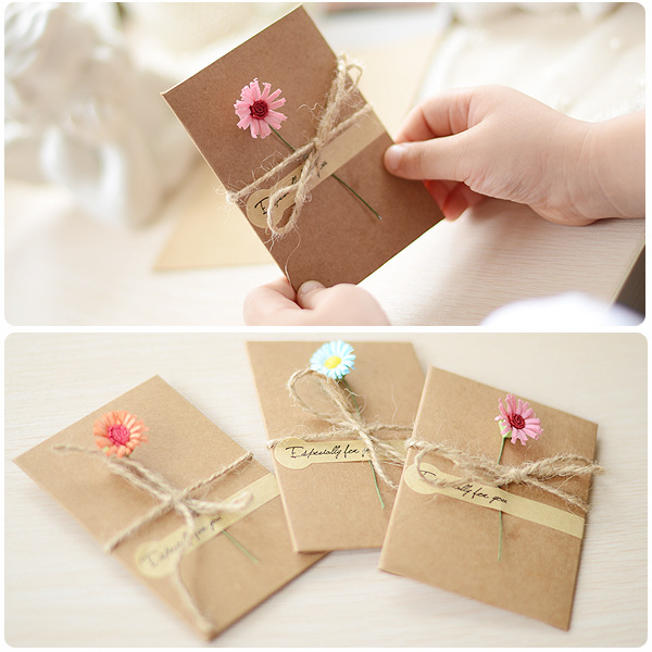 Retro Kraft Paper Dried Flower Greeting Card Creative Casual DIY Birthday Women's Day Mother's Day Blessing Card