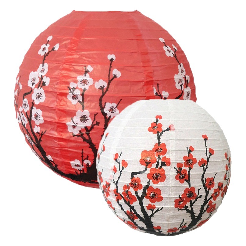 Picture of Traditional Chinese Style Lanterns with Plum Blossom Pattern for Outdoor Decoration, Suitable for Mid-Autumn Festival Ambiance, Hanging Decorations for Guesthouses