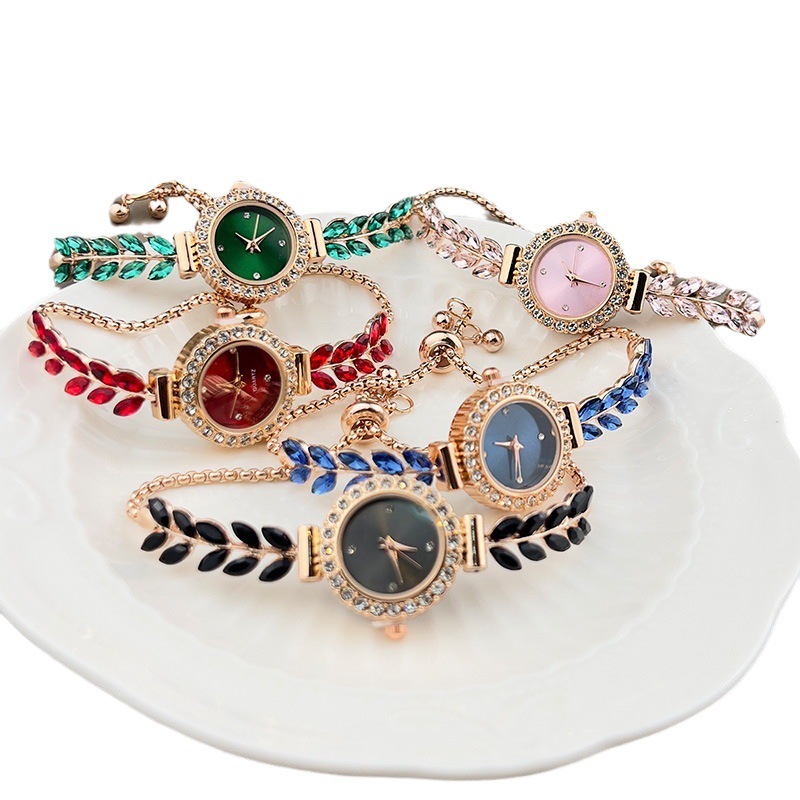 2023 New Fashion Diamond Leaves Round Women's Watch Simple Dial Free Adjustment Cross-border Gift Watch