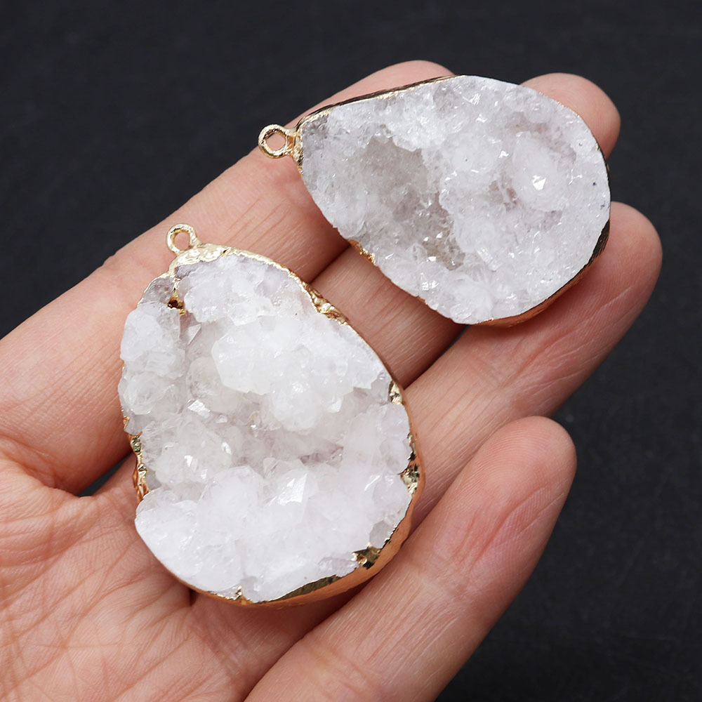 Picture of Natural stone white crystal Bud irregular drop pendant 20x30-30x45mm gold-plated edge single hole pendant