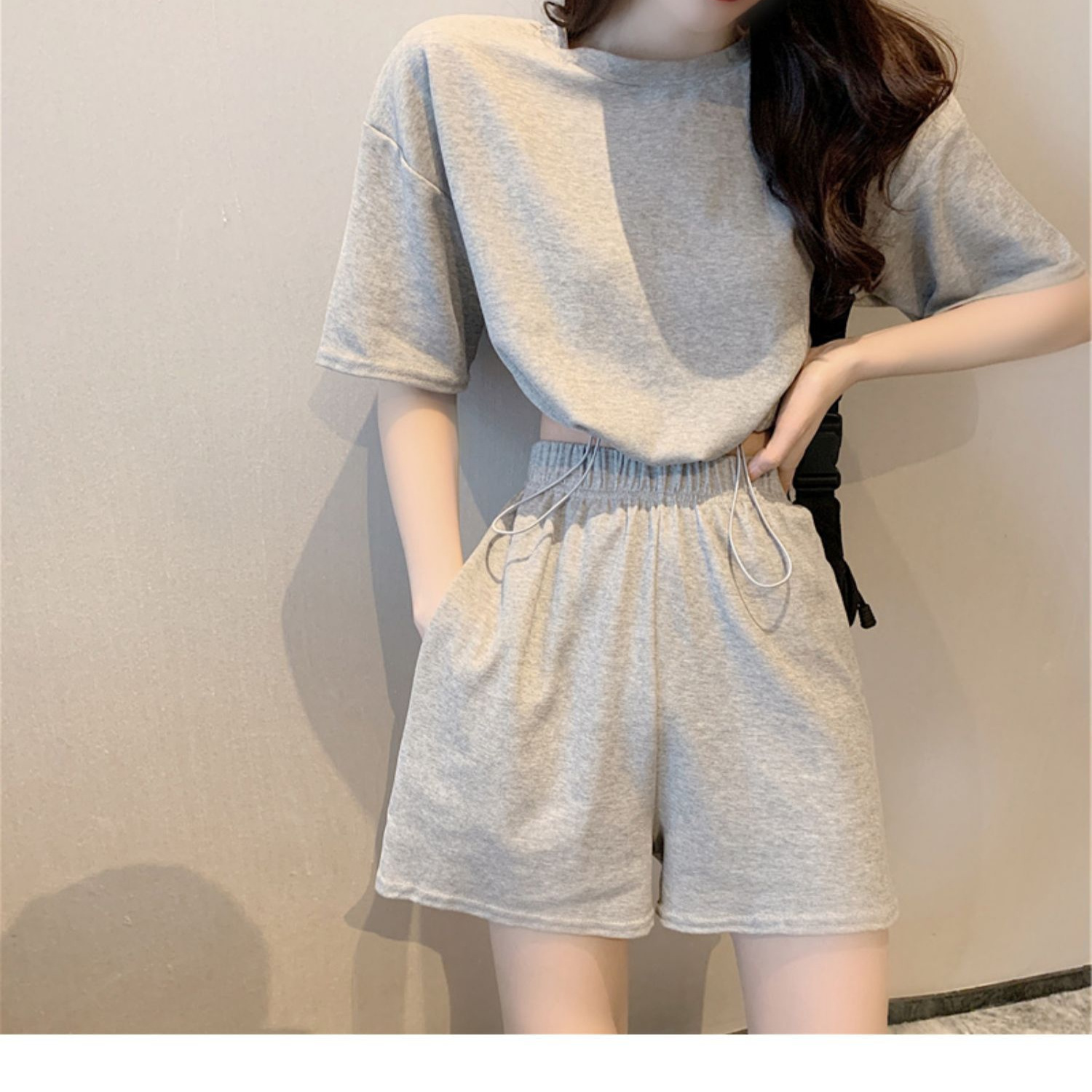 Sports Casual Suit Women's Summer 2023 Fashionable Loose Drawstring Short-sleeved Shorts Two-piece Set