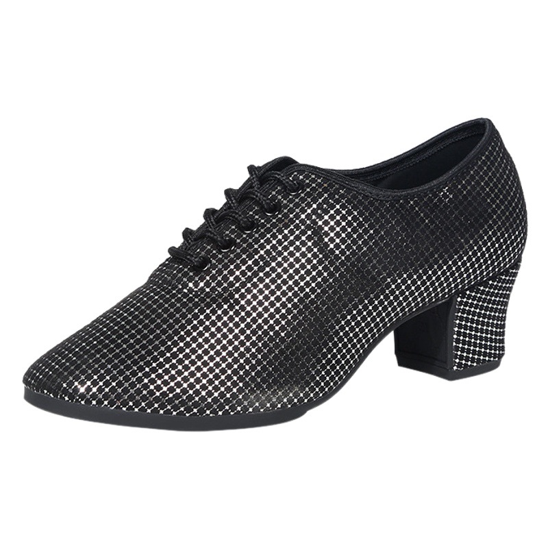 Spring and Summer Four Seasons Square Dance Shoes Latin Dance Shoes Women's Adult Soft Sole Teacher Shoes Cloth Dancing Shoes Modern Dance Shoes