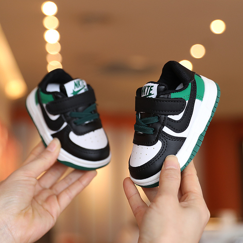 Picture of 2022 Spring and Autumn Korean Style Children's Board Shoes Sneakers Baby Boys and Girls Toddler Shoes Baby Baby Baby Baby Baby Baby Baby Baby Baby Baby White Shoes