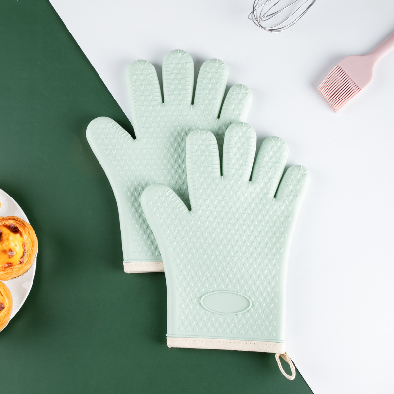 Picture of Microwave oven silicone anti-scalding gloves baking oven special heat insulation gloves wholesale thick high temperature kitchen household