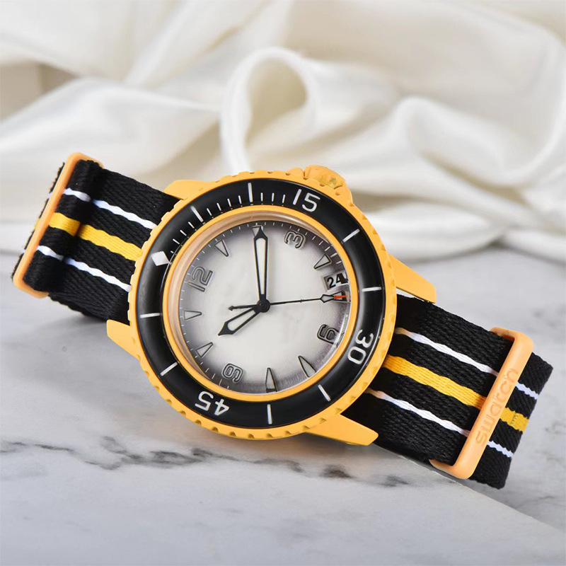 Picture of 2025 New Fashion Sports Ceramic Back Transparent Bottom Baojia Customized Quartz Watch Manufacturer Wholesale