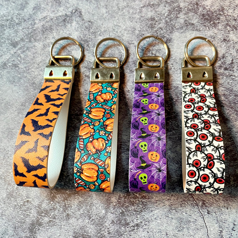 Cross-border Halloween leather keychain classic horror figure ghost printing European and American clothing pendant manufacturers supply