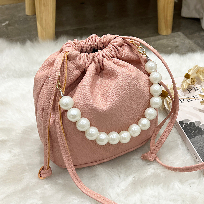 Picture of Sweet and cute mini bucket bag pearl beaded handbag handbags crossbody women's bag wholesale a generation of hair
