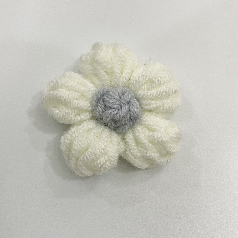 Picture of DIY Hand-Woven Wool Flowers Milk Cotton Crocheted Puff Flowers Ready-Made Clothing Accessories Accessories Manufacturer Wholesale