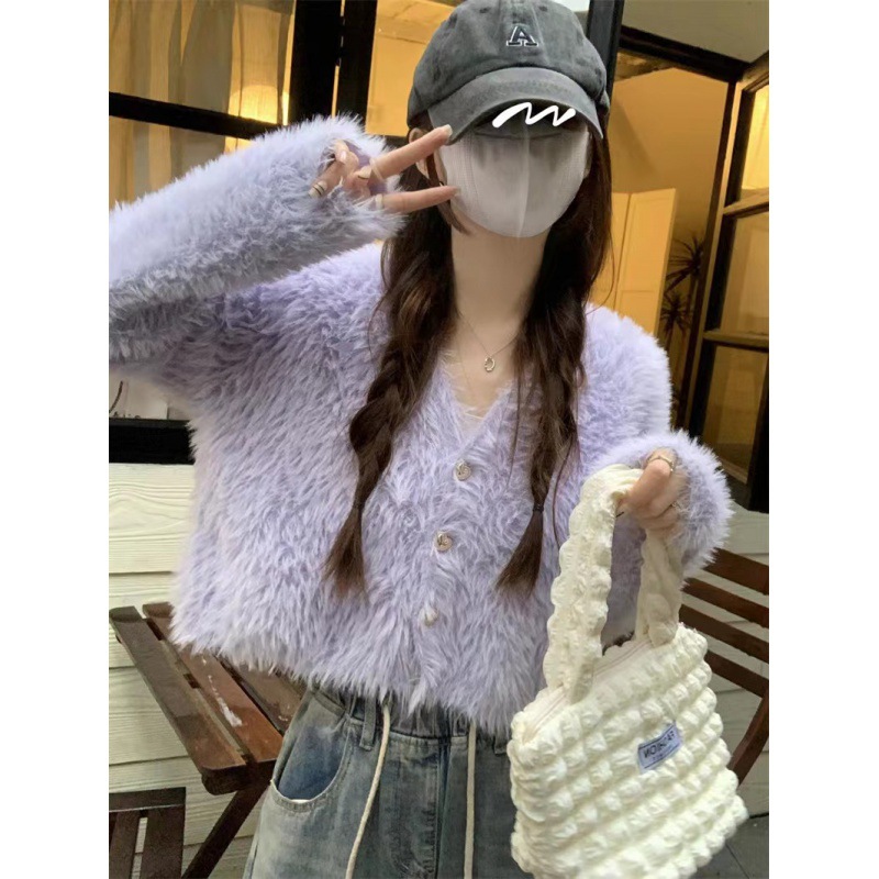 Picture of High-grade soft glutinous plush short V-neck sweater women's autumn and winter gentle top Korean style thickened winter sweater