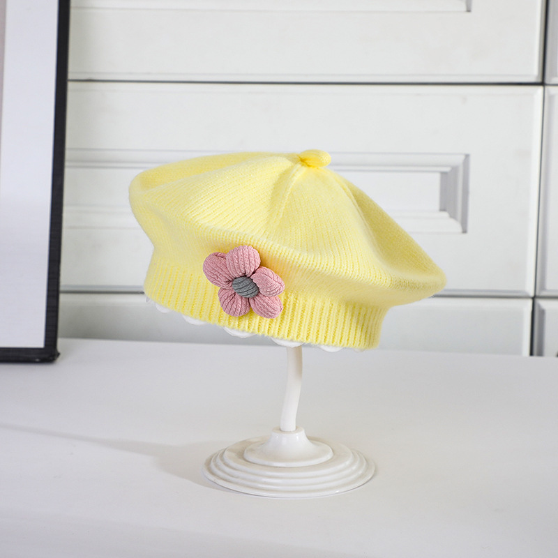 Picture of Baby Hat Autumn and Winter Women's Baby Cute Flower Beret Children's Wool Hat Girls' Knitted Painter Hat Trendy