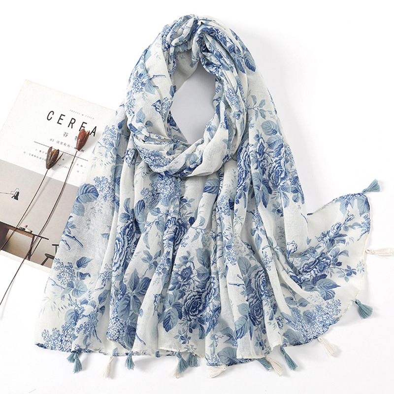 Picture of New Artistic Fresh Cotton and Linen Retro Tassel Scarf Women's Printed Beautiful Silk Scarf Japanese Sunscreen Shawl