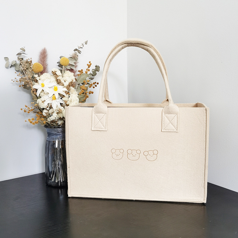 Picture of Solid Color Printed Felt Bag, Simple and Fashionable Felt Handbag, Student Tutoring Bag, Shopping Bag, High-End Tote Bag