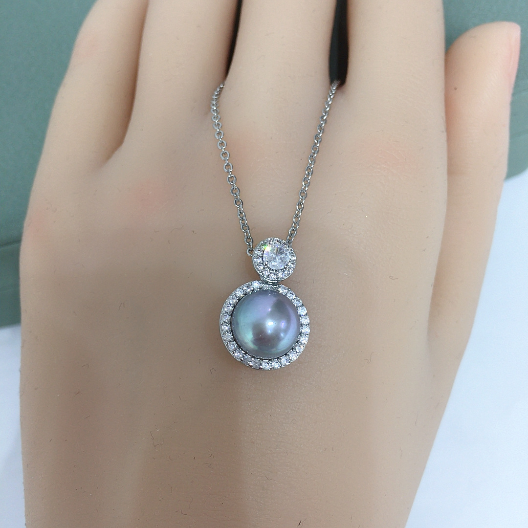 Picture of New Boutique 18K Gold Craft Princess Zircon Natural Freshwater Pearl Necklace Round Pearl Pendant