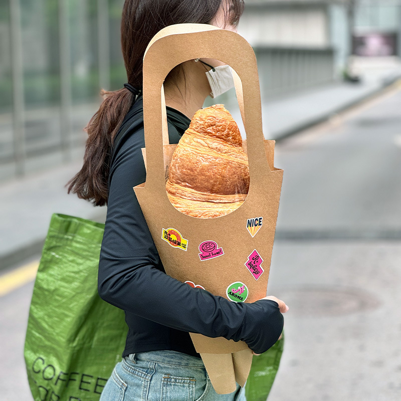 Internet Celebrity Baking Bakery Oversized Korean-style Kraft Paper Card Bag Commercial Handbag with Problying Logo