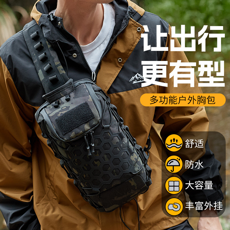 Picture of Amazon Cross-border Fashion Stitching Chest Bag Outdoor Tactical Chest Bag Shoulder Bag Camouflage Satchel Men's Fashion Chest Bag
