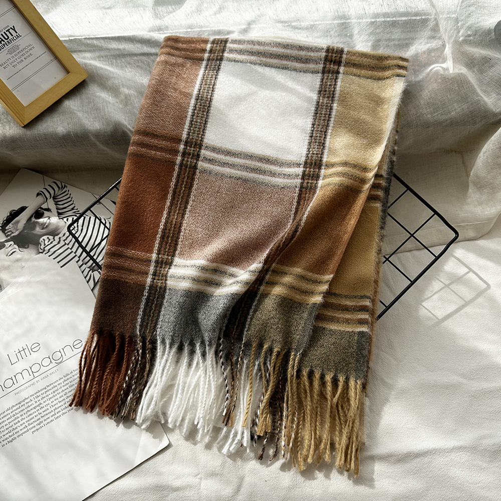 Picture of New Black and White Plaid Scarf Women's Korean Style Winter Warm All-match Imitation Cashmere Scarf Shawl High-end Couple Scarf