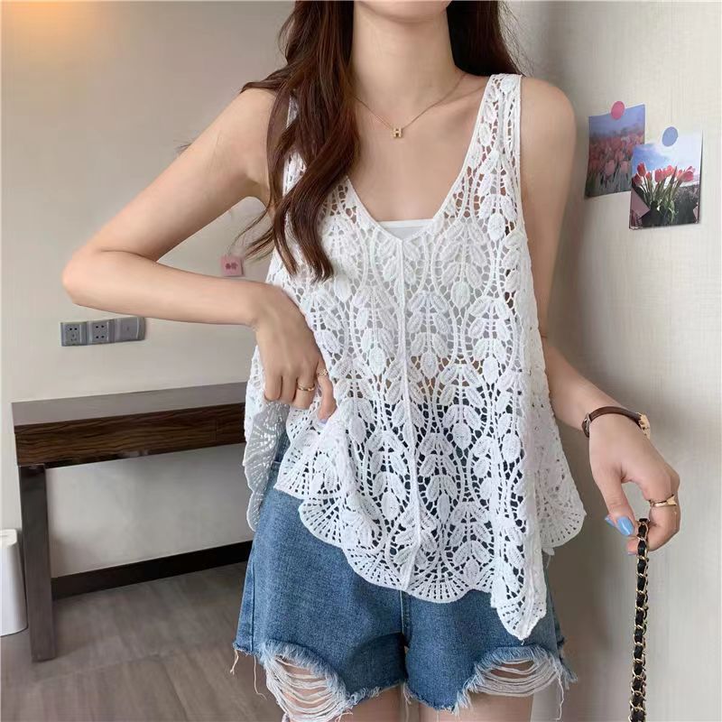 2023 Summer New Vest Sling Hollow Crochet Top Sexy Women's Lace V-Neck