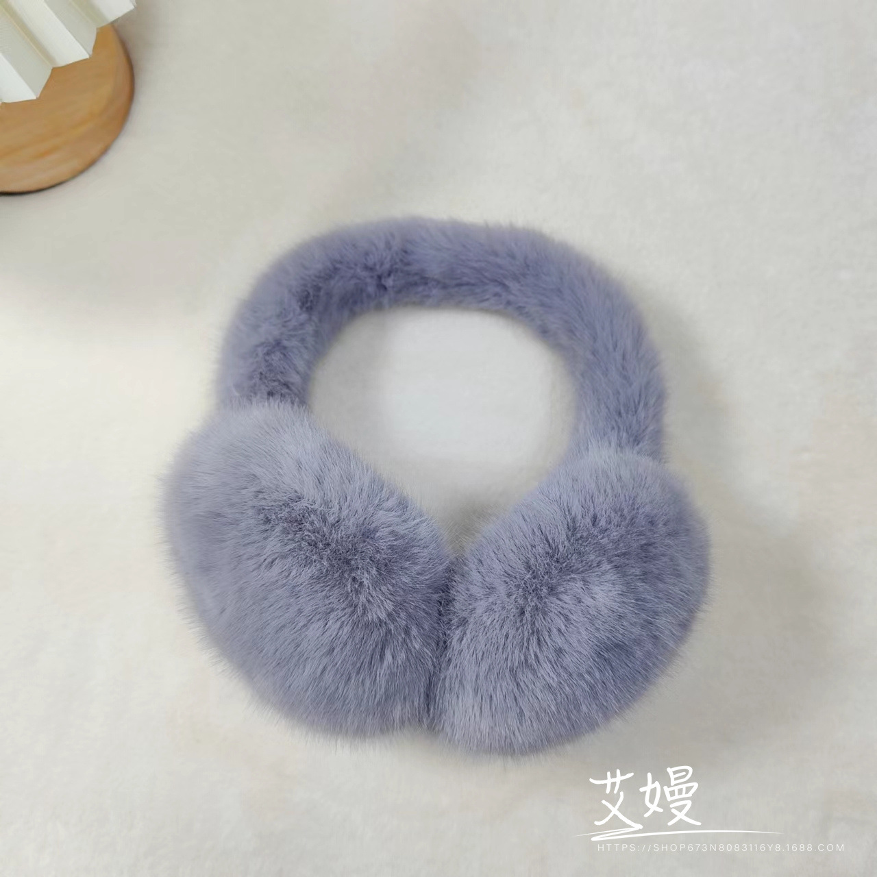 Picture of Earmuffs Women's Winter Warm Earmuffs Earmuffs Earmuffs Cycling Anti-freeze Ear Protection Thickened Plush Students All-match Cold-proof Ear Warming