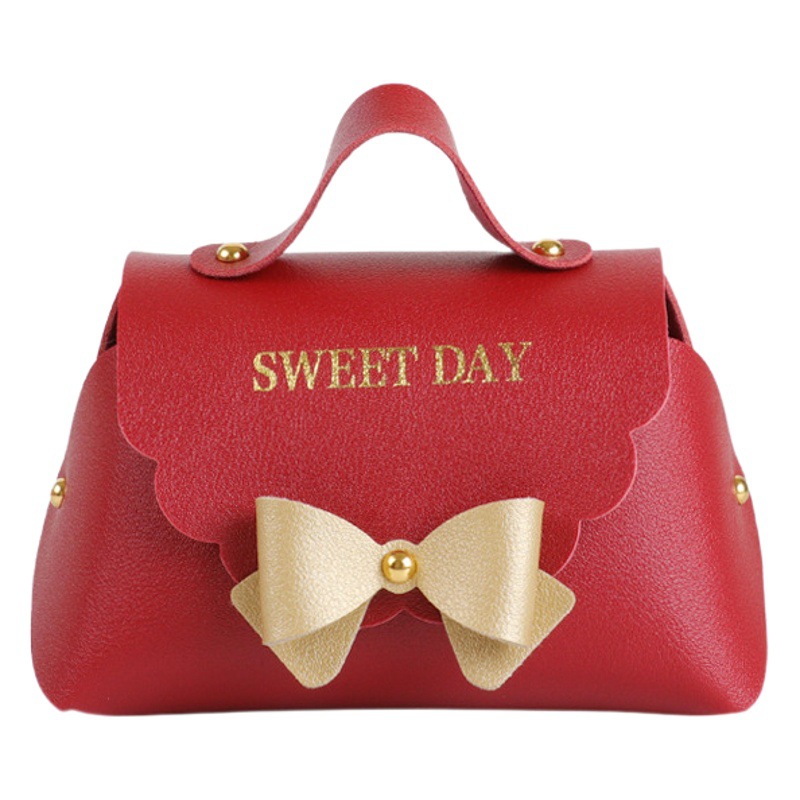Candy Box Empty Box Wholesale Wedding Portable Candy Box 2022 New Hand Gift Box Candy Bag Packaging Box