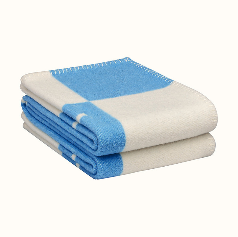 Picture of Cross-Border Amazon Fleece Blanket Single Blanket Air Conditioning Blanket Sofa Cover Blanket Nap Blanket H Letter Aviation Flight Blanket
