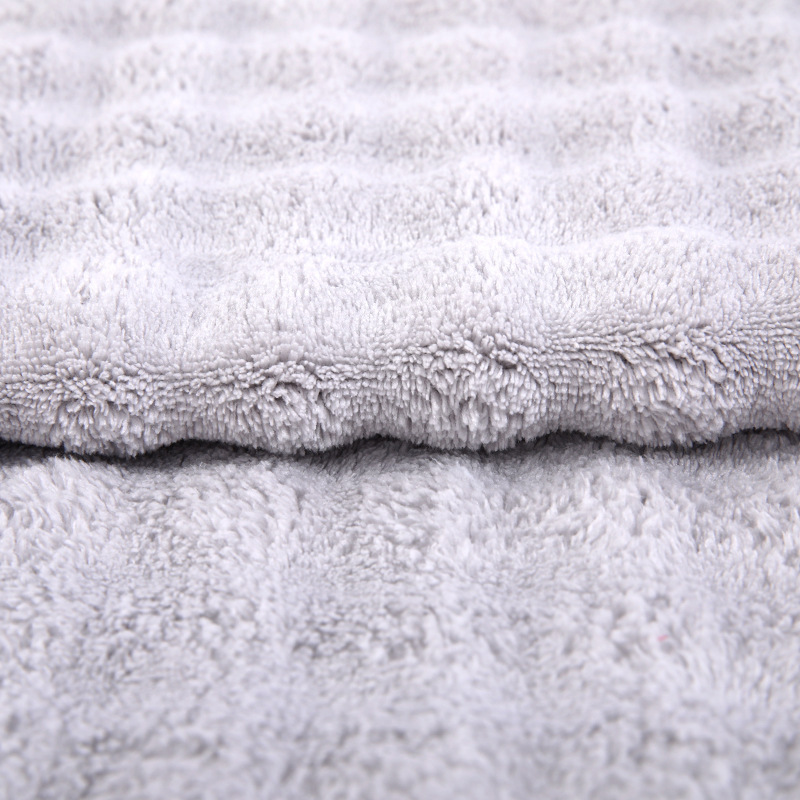 Picture of Polyester Bubble Velvet Fabric Home Wear Bathrobe Bedding Blanket Single and Double Sided Thickeneded Jacquard Absorbent Coral Velvet Fabric