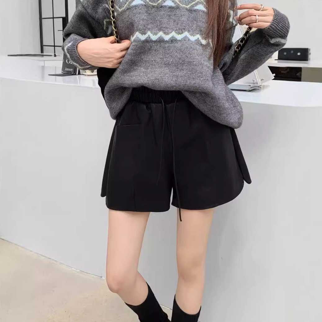 Casual Shorts Women's Spring and Autumn Big Fat Sister Outer Wear Loose Waist High Waist Slimming A- Shaped Wide Leg pu Leather Base Boots Pants