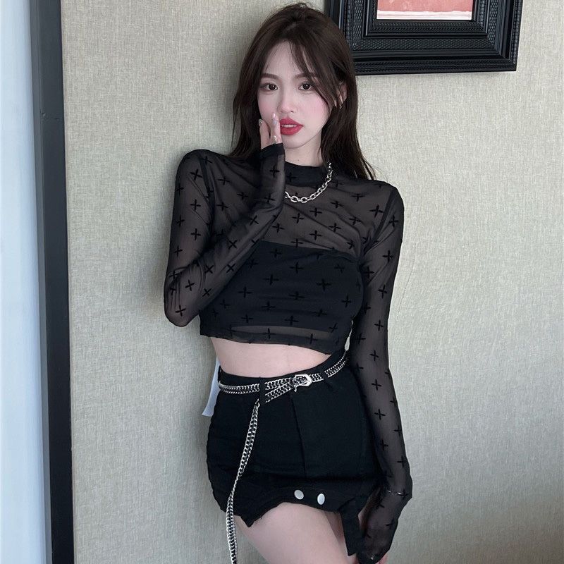 Picture of Short Sun Protection Base Layer Shirt for Women, Spring and Summer Long-Sleeve T-Shirt, Layered with Mesh, Tight-Fitting Inner Wear, Trendy Top, Versatile