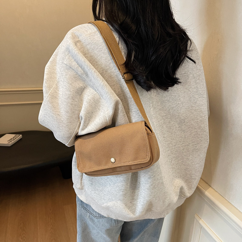 Cross-Border Wholesale Mini Crossbody Bag for Girls, Versatile Lightweight Mobile Phone Bag, Casual Shoulder Small Square Bag, Solid Color Canvas Bag