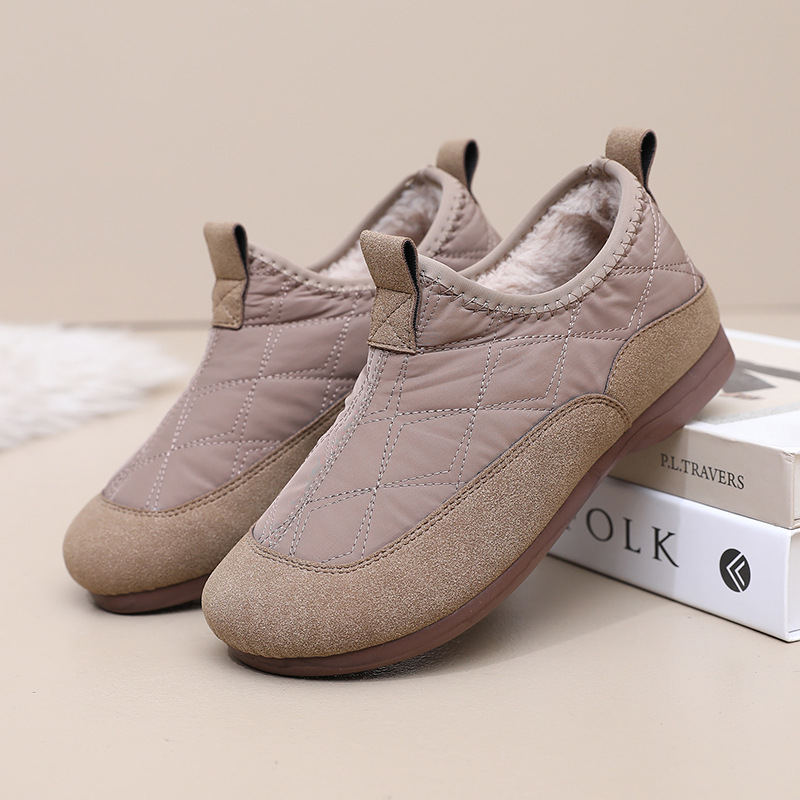 Picture of New Old Beijing Winter Women's Soft Sole Peas Cotton Shoes Slip-on fleece-lined Warm Shoes Casual Comfortable Lazy Cotton Shoes