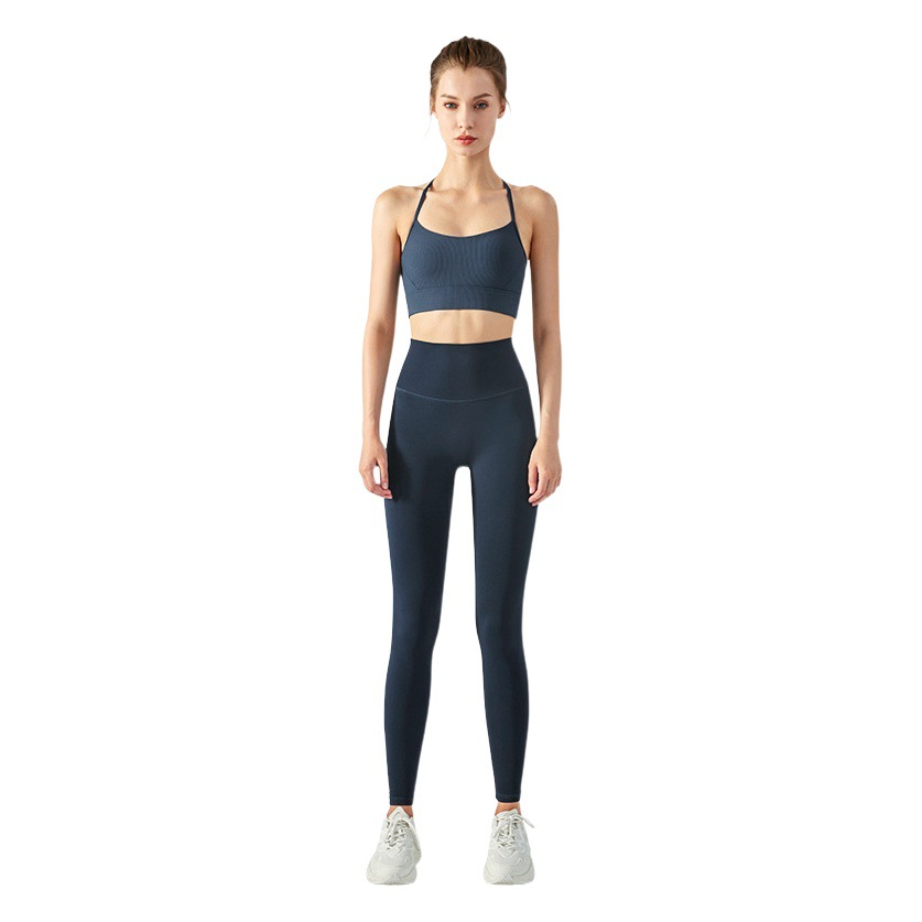Halter Neck Sports Bra, Beautiful Back Bra, Women's Bubble Wrap Cross-Border T-Back Fitness Top with Chest Pad Yoga Clothing Vest
