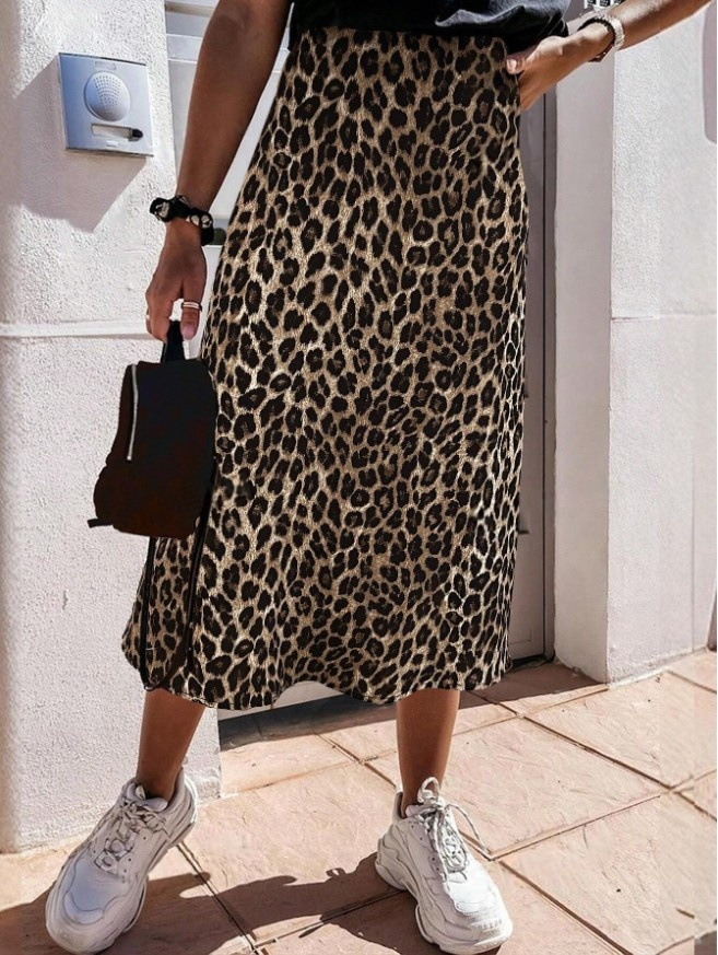 Picture of Cross-Border Women's Satin Skirt Spring and Summer New Sexy Leopard Print Amazon Imitation Silk Printed Long Skirt