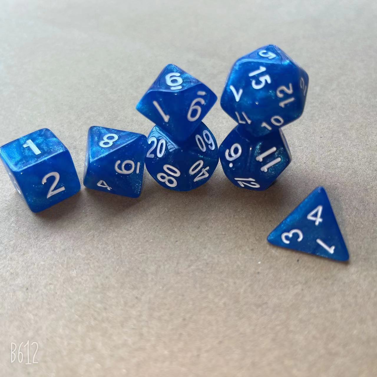 Picture of Multi-sided dice seven-piece Dungeons and Dragons table game dice DND sieve TRPG running group Amazon quick sale