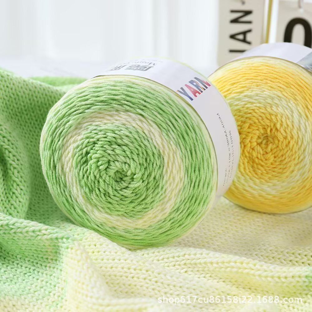 Magic Color Rainbow Gradient Milk Cotton Hand Woven DIY Rose Bouquet Blanket Seven Star Blanket Yarn Wholesale