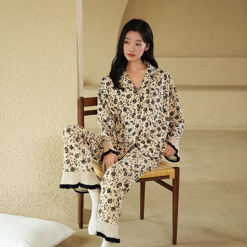 Pure Cotton Pajamas for Women, Spring and Autumn Long-Sleeved Suits, High-End, Can Be Worn Outside, Floral Cardigans, Autumn and Winter Large Size Home Clothes
