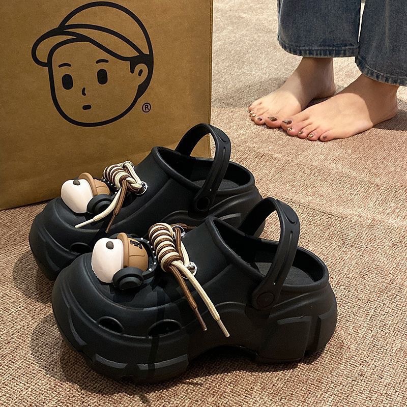 Thick soled hole shoes women's 2025 new summer wear non-slip beach cute eva wholesale baotou sandals