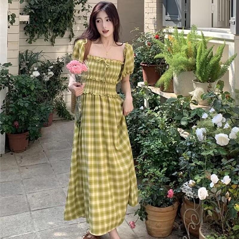 Plus size French retro plaid dress women's summer chubby girl design two-way off-shoulder beach holiday dress