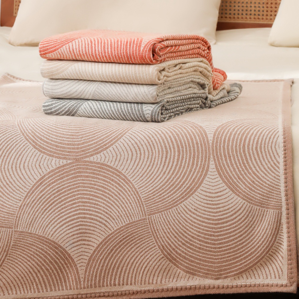 Aviation Blanket Cover Blanket Light Luxury Blanket Air-conditioning Blanket Nap Blanket Sofa Blanket Camping Blanket Sofa Blanket Woven Jacquard Blanket
