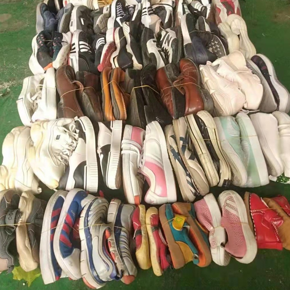 Picture of Old shoes export second-hand casual sneaker used shoes men's shoes women's shoes children's shoes cross-border exclusive