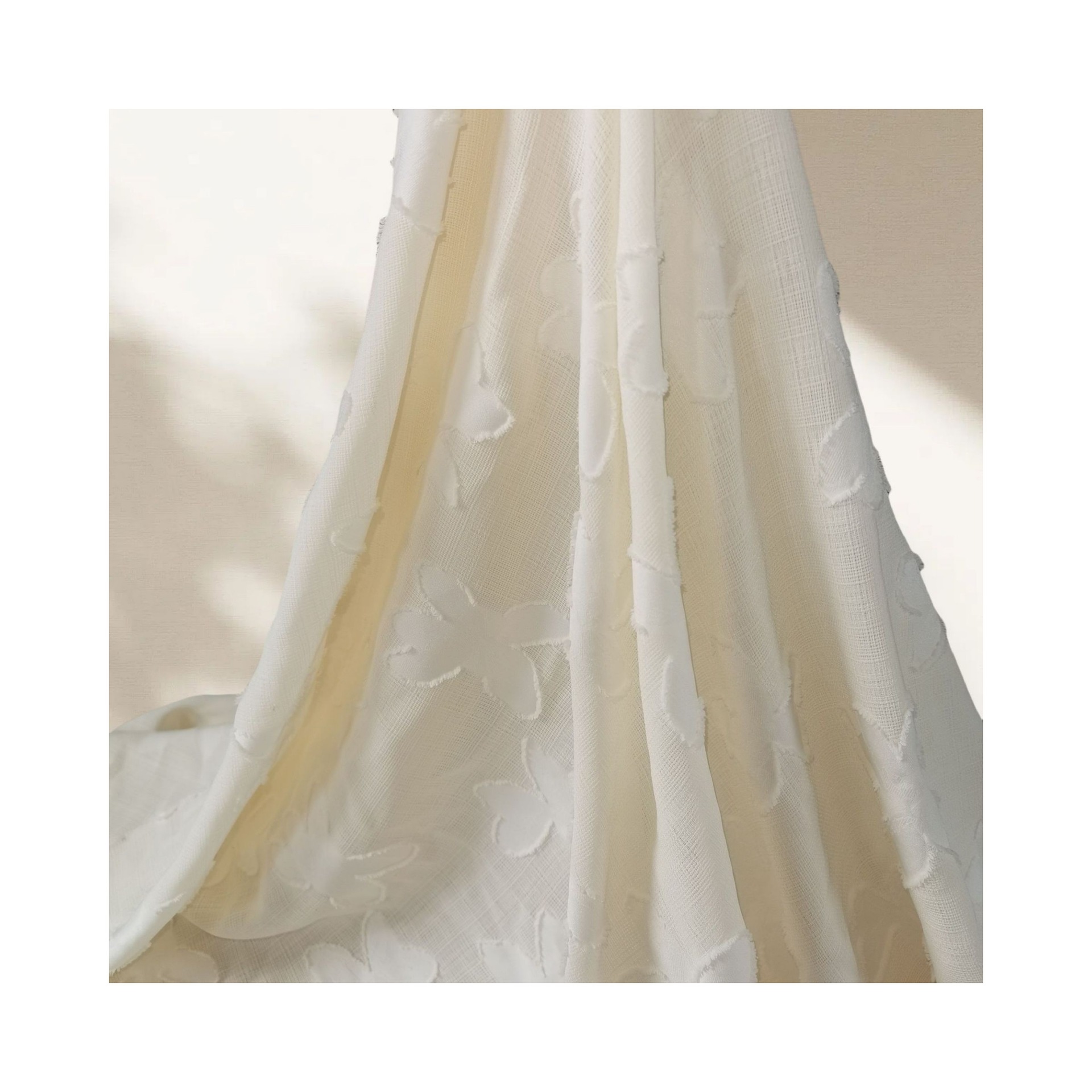 New Imitation Linen Cut Flower Fabric, Fashionable Women's Clothing, Butterfly Flower Pattern, Ready for Sale