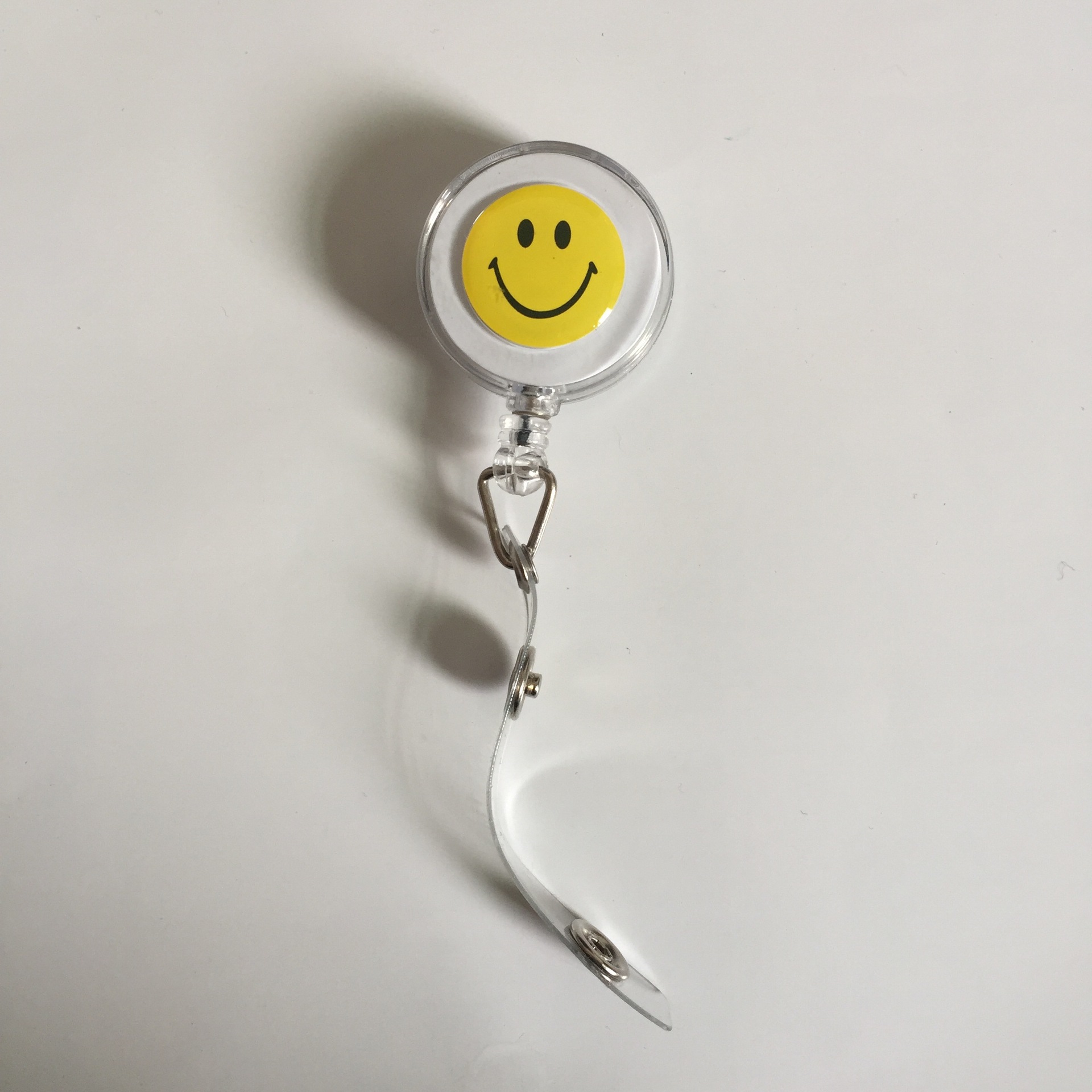 Picture of Factory wholesale LOGO smiley face easy pull buckle easy pull retractable buckle ID card set badge buckle key work card buckle