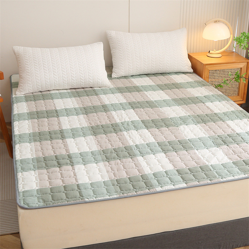 Picture of Four Seasons Mattress Cushion Household Protective Pad Thin Student Dormitory Single Bed Mattress Cushion Folding Bedroom Double