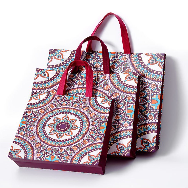 Non-Woven Bag Clothing Store Bag Custom Logo Supermarket Shopping Bag Environmentally Friendly Bag Colorful Advertising Lamination