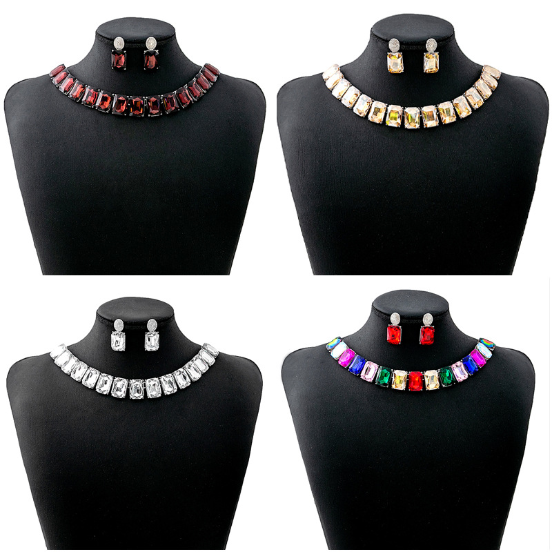 European and American Cross-border Luxury Crystal Square Jewelry suit Fashion Elegant Dinner Accessories Necklace Exaggerated Earrings for Women